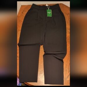 HALARA Elegant Black Cropped Pants